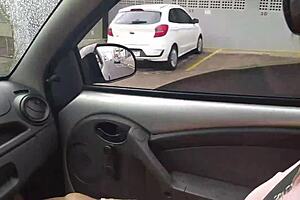 Uber Driver Gets Delicious Blowjob from Neighbor's Wife in Car