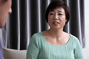 Beautiful mother-in-law Masami Nagaoka seduces with big tits and oral skills