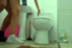 mi profesor de ingles me ense�a muy bien