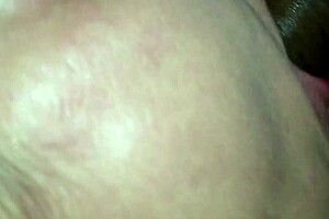 Dedo preto no cu e gritaria