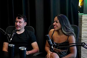 Viraram acompanhante era clt teve um cara que n�o sabia transar o cliente pesava 200kg e ficou com medo de - casal kaliente watch on sheer red