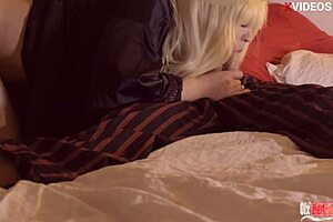 The stepson shoved his cock into the mouth of the stepmommy