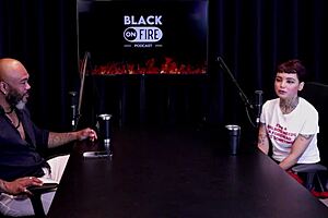 アニー・クレメンタインにテニスボールをアナルに挿入してもらうよう頼んだ