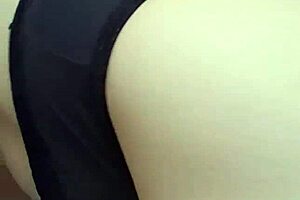 Vídeo de titia para Allan showing big tits.