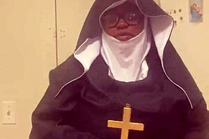 nun hazelnut spicing up halloween night, haha! 🎃