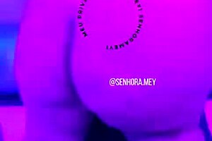 conheçam a mais nova dominatrix do mercado erótico senhora mey 😈