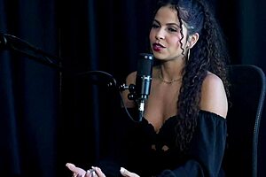 sweet karolzinha was a model giving tips to women and chatting with her mom about selling content