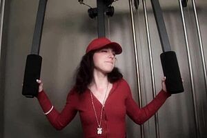 Zaylen skye babysits with anal blowjob and cumshot