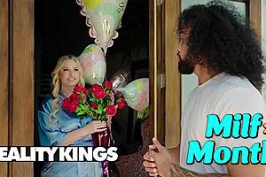 curvy jenna alone until satisfied