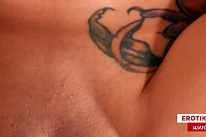 Sweet Jade Presley Is a Petite 18+ Teen 18+ Chick Who Loves Giving Head German Full Scene Free on Jade Erotik Com