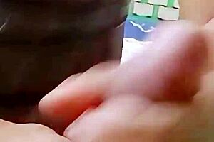 A mature slut's deep throat skills are amazing in lingerie