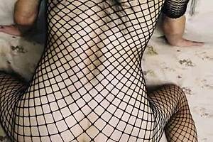 Wife's tight ass gets rough anal pounding!