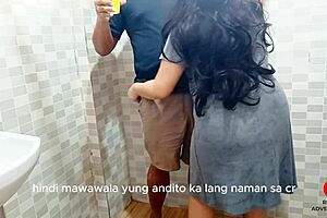 excusing my bestfriend while on a party to fuck him in the bathroom 😈