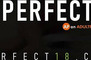 hot eliz benson bends over her wet big pussy