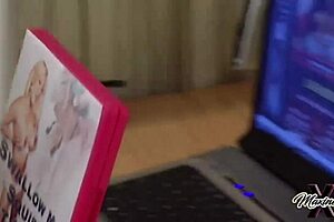 Janessa Jordan uses vibrator for lesbian pussy licking and anal squirting