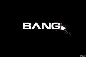 Nicole Aria gets filled in every hole