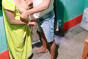 Bhabhi Caught Stepbrother While He Was She!