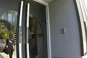 Aris Dark in Hardcore Amateur Blowjob Scene