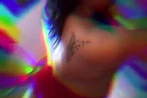 Uy que rico quiero otra verga que me detone duro