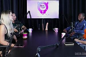 Compilados Hyoran Carvalho Sheer Red Watch