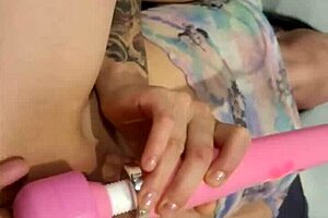 My stepsister craved intense fingering, screaming in orgasm