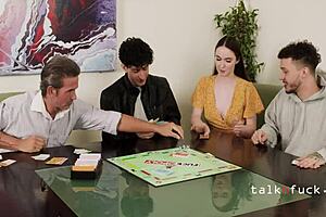 A hot girl agreed to fuck with her friend under freeuse rules