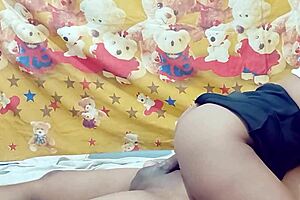 Guru Salsa Viral Video Shows Public Hotel Toilet Action in Part 2