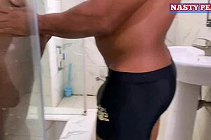⭐️ebony house wife fucked by husbands friend who stood behind the bathroom door while she take her shower complete video please subscribe to red⭐️