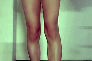 I masturbate outdoors in cum-soaked panties