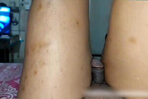 she humiliated herself with a handfree orgasm on her ass