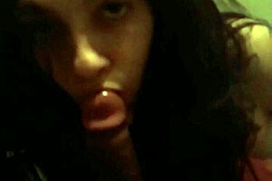 White girl gives blowjob with bad overbite.