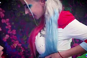 Poison Ivy and Harley Quinn in hot cosplay action