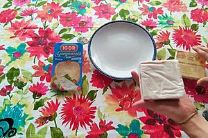 I CAN SPREAD CHEESE ALL OVER YOUR DICK AND SUCK IT PLEASE SAY YES