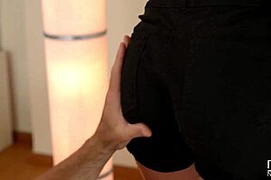 ddfnetwork vicktoria redd offers 3some douple penetration to shy guy