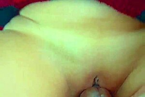 college girls rub to orgasm on the desk with partner