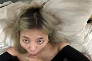 i gave my indonesian wife new lingerie, she sucked me off but wouldn't swallow