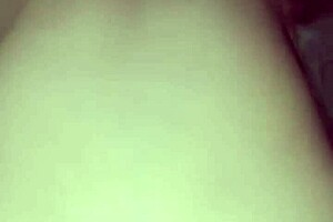 indonesian bokep starts with neighbor's kerokan request