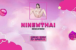 Ninew gives herself a pleasure with her fingers