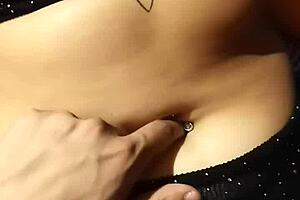 i relax with her belly button