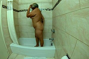 feeling the extreme gagging on cock, this skinny latina slut in hardcore blowjob