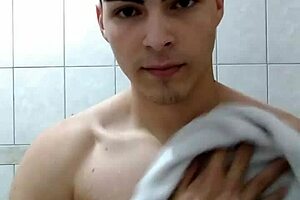 Latina Twink Shower Scene