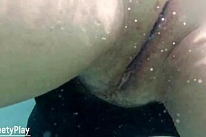 Underwater creampie after pussy cum 😍