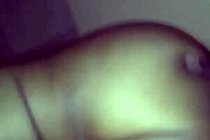 she givin lil d brain like she grad-u-ated