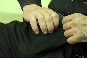 Rubia rusa con dos vergas