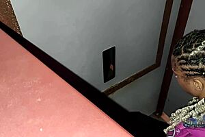 Latina amateur experiences orgasm at glory hole first time