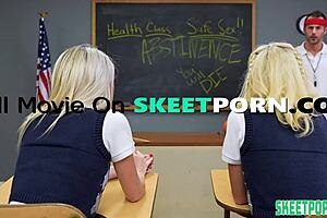 Innocent Kiara Cole Scarlett Hampton Hands On Substitute Teacher