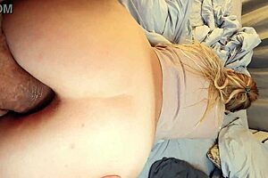 Amateur Pussy and Anal