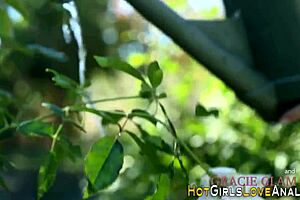 MILFs anally toying in lesbian session for first time 😏