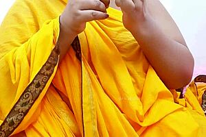 indian desi aunty boobs