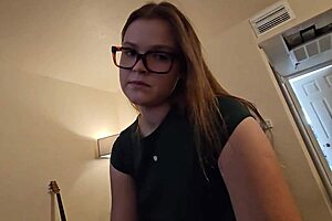 Redhead ex-girlfriend gets blowjob and doggystyle creampie in big ass